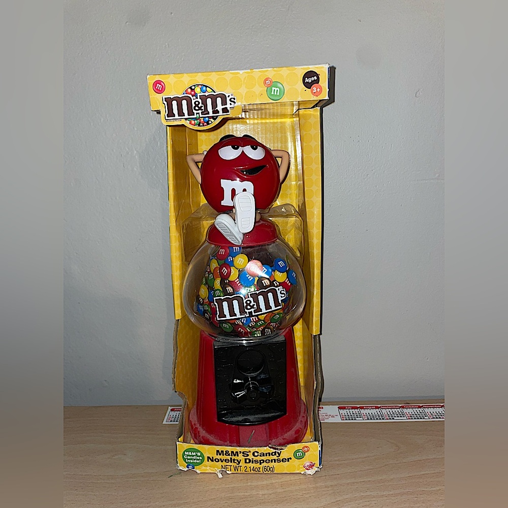 New In Package Collectors item: M&M Piggy Bank and Candy Dispenser *make offers*
